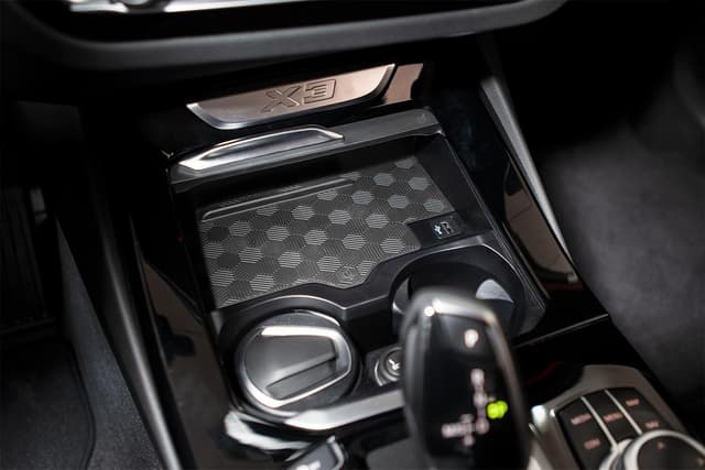 Qi trådløs oplader - OEM design - BMW X3/Ix3/X4 - 10W