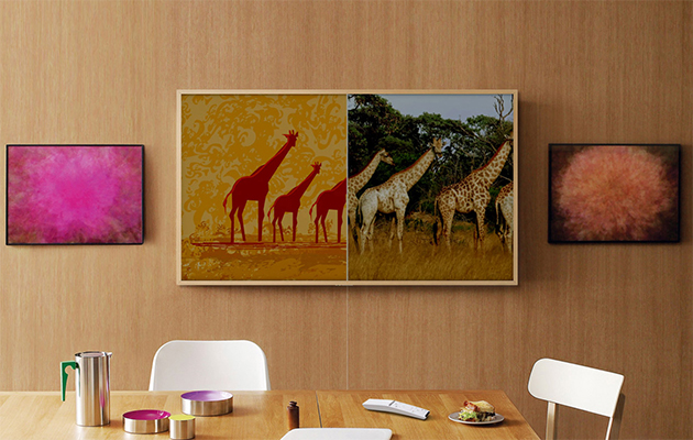 Art Mode viser kunst på tv’et når The Frame er slukket The Frame med girafmotiver