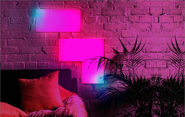 LIFX Tile LIFX Tile smart belysning på en murstensvæg