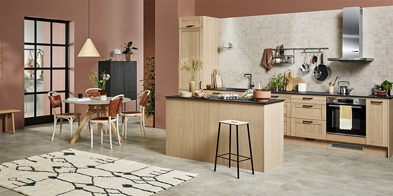 Egetræskøkken – Shaker Natural Oak fra Epoq