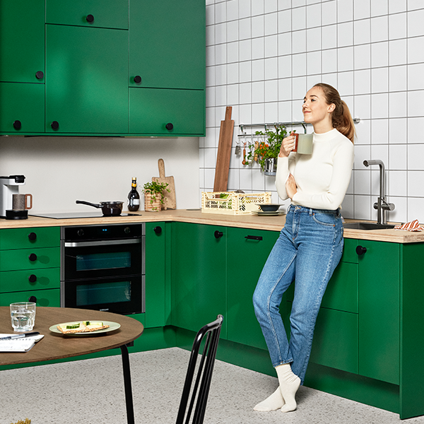 Hvad mener vi med «køkken skabt til livet»? Green Envy Epoq-køkken
