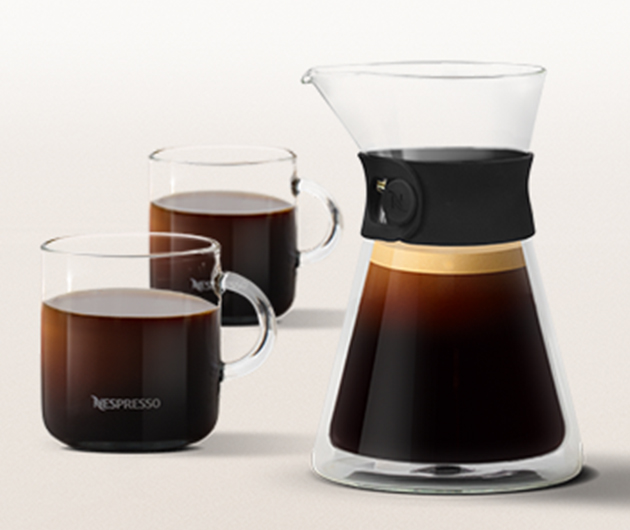 Carafe-kaffet Kaffekande i glas og to kopper