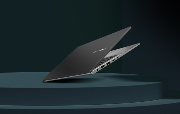 Skab Hvid ASUS VivoBook S14 set fra siden
