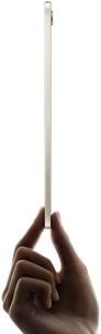 iPad mini vist fra siden, holdes i hånden, tyndt og let design