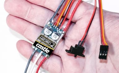 CC Sidewinder Micro 2 m / 8200kv motor 1/18 Elgiganten