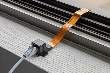 Goobay RJ45 LAN vinduesgennemføring ultra-slim 0,3 m