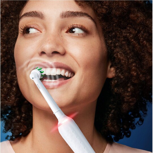 Oral-B Pro3 3500N elektrisk tandbørste 421146 (hvid)