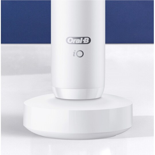 Oral-B iO 8s elektrisk tandbørste 408826 (hvid)