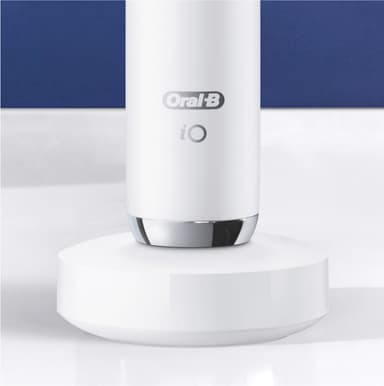 Oral-B iO 9s elektrisk tandbørste 408840 (hvid)