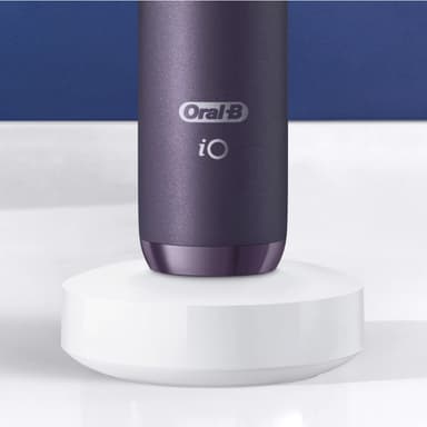 Oral-B iO 8s elektrisk tandbørste 408826 (violet)