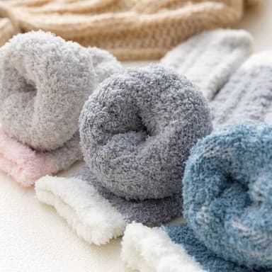 Dame Fuzzy Slipper Socks 6 par MultiColor 26x8 cm