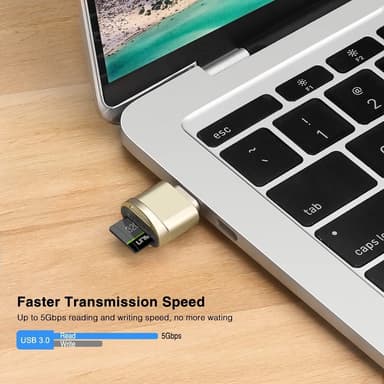 NÖRDIC USB-C 3.1 kortlæser med nøglering 5Gbps TF, MicroSD, Micro SDHC, Micro SDXC 2TB UHS-I