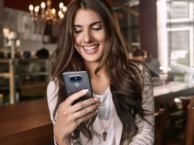 LG G5 smartphone - titanium sort