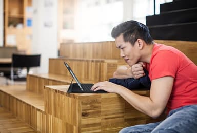 Logitech Type+ cover med tastatur til iPad Air 2 - sort