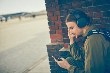 Sony trådløse around-ear hovedtelefoner MDRXB950N1 sort