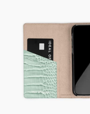 Cora Phone Wallet iPhone 8/7/6/6S/SE Mint Croco
