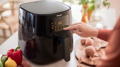 Philips Essential XL Airfryer HD9270/93 med bageform