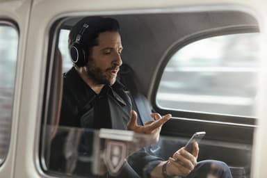 Sennheiser around-ear trådløse hovedtelefoner PXC 550