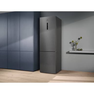 Electrolux Køl/frys kombination LNT9ME36X3 (Stål)