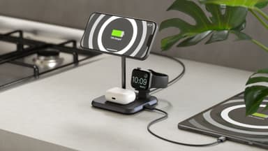 Zens 4-i-1 USB-C magnetisk trådløs oplader
