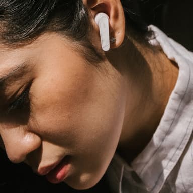 Jays t-Five True Wireless in-ear høretelefoner (hvid)