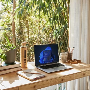 HP EliteBook 840 G9 14" bærbar PC (Sølv)