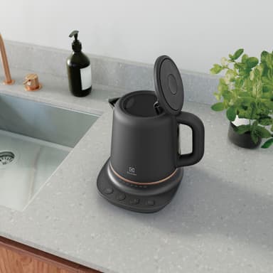 Electrolux Explore 7 elkedel E7CK1-6BP (black pearl)