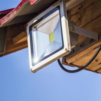 ECD Germany 4 x 20W LED projektør med bevægelsessensor AC 220-240V 1200 lumen
