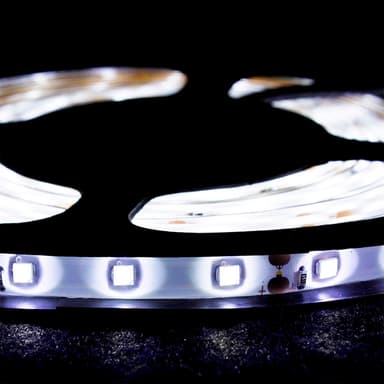 ECD Germany 4m LED Band - 3528 SMD - kold hvid - 60 LED / m - Vandtæt - på