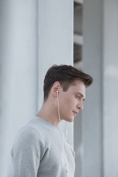 Onkyo in-ear hovedtelefoner E200M - hvid