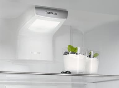 Electrolux kølefryseskab ENN2854COW (178 cm)