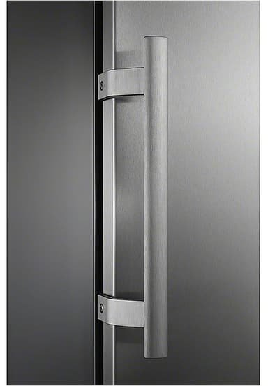 Electrolux køleskab ERF4162AOX