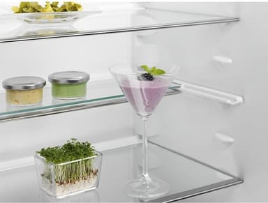 Electrolux køleskab ERY1402AOW integreret