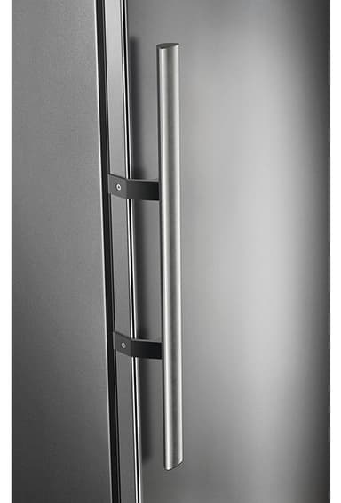 Electrolux fryser EUE2664MFX
