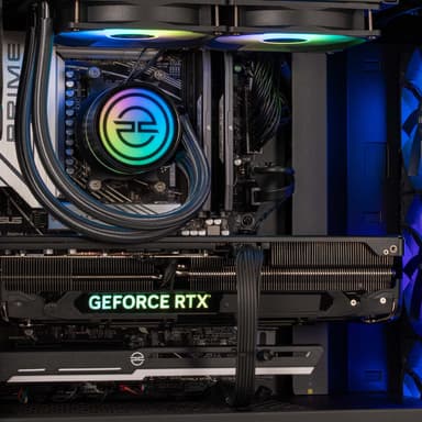 PCSpecialist Ultra 630 R7-7X3D/32/2.000/4090 stationær gaming computer