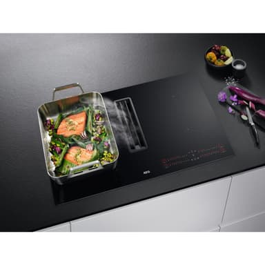 AEG ExtractorHob CCS84543CB