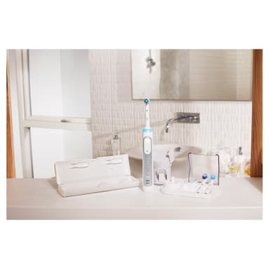 Oral-B Genius 8000S el.-tandbørste GENIUS8000S - hvid