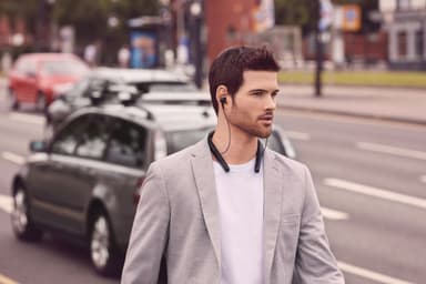 Sony trådløse in-ear hovedtelefoner WI1000X (sort)