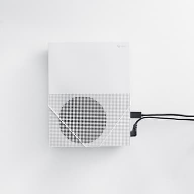 Floating Grip vægbeslag til XBOX One S konsol (hvid)