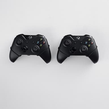Floating Grip vægbeslag til Xbox controller (sort)