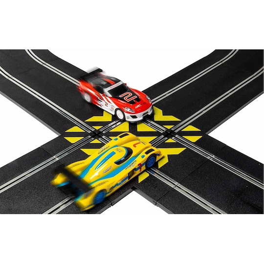 Scalextric C8213 - Cross Roads Track Pack