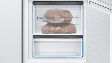 Bosch Serie 2 kølefryseskab KIF87SDB0 (integreret)