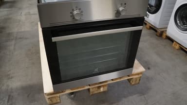 Electrolux indbygningsovn EOB100X - brugt
