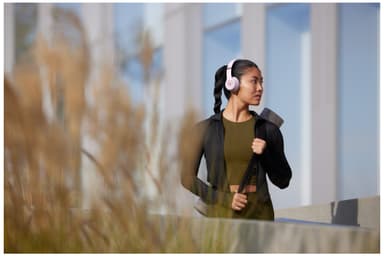 Beats Solo 4 trådløse on-ear høretelefoner (lyserød sky)