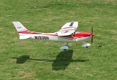 Top RC Cessna 182 rød - RTF