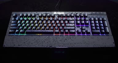 Corsair K68 RGB mekanisk gaming tastatur