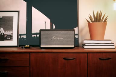 Marshall Stanmore II Voice med Google Assistant højttaler