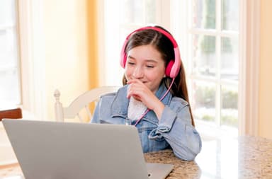 Motorola Squads 200 on-ear hovedtelefoner (pink)
