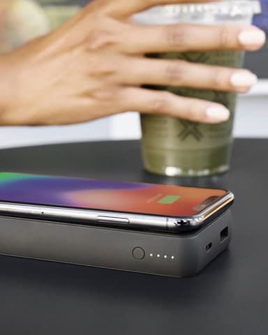 Mophie 6.040 mAh trådløs opladerstation