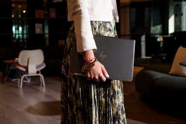 HP Spectre x360 2-i-1 13-ap0805no (ash/copper)